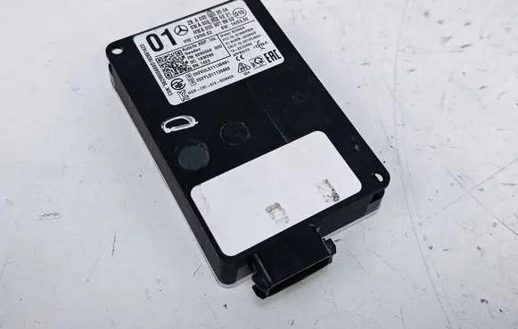 Mercedes-Benz CLA C117 X117 W117 Blind spot module A0009052504 6295556