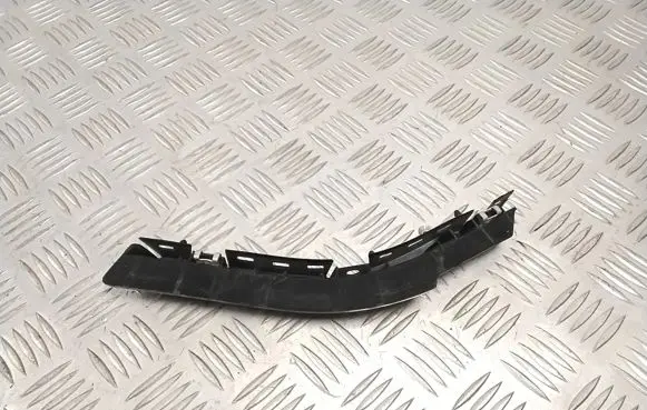 Mercedes-Benz Vito Viano W447 Front bumper mounting bracket A4478850421