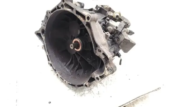 Manual 6 speed gearbox