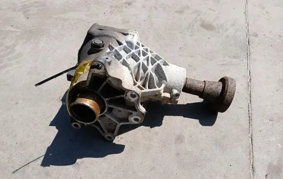 Ford Kuga I Front differential 8V417L486AE
