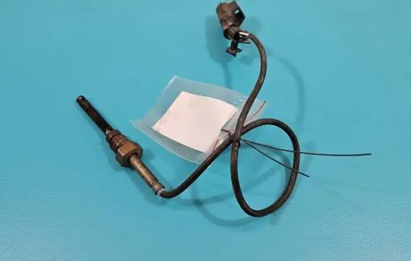 Exhaust gas temperature sensor