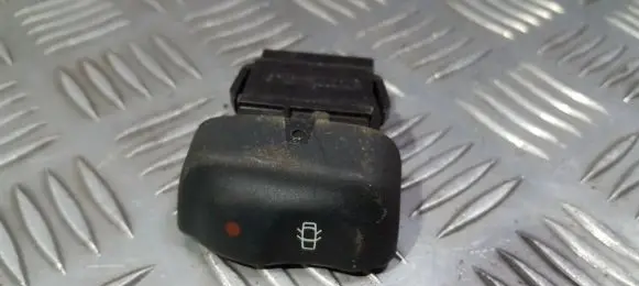 Renault Megane I Central locking switch button 841242b