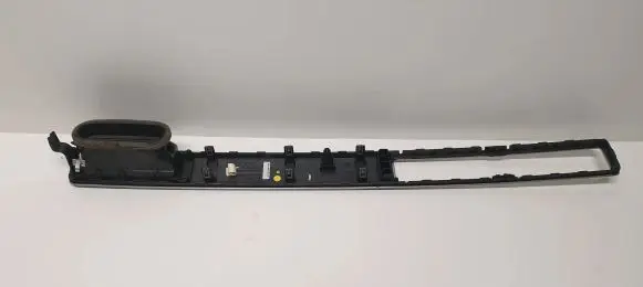 Volvo V70 Dash center air vent grill 30715143 KLNGD0 FSW567