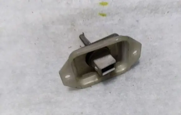 Audi 100 200 5000 C3 Interior temperature sensor 4A0819365