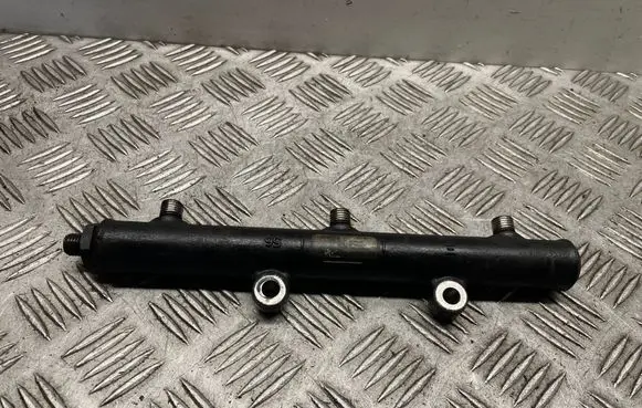 Jaguar XF X250 Fuel main line pipe 4R8Q9D280BC