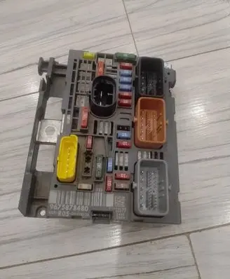 Citroen Berlingo BSM Control unit 9675878480