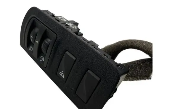 Renault Megane III Headlight level height control switch 648450007R 40343XE1 648450001R
