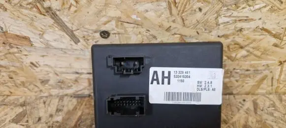 Opel Insignia A Tow bar trailer control unit/module 13329461 532415304