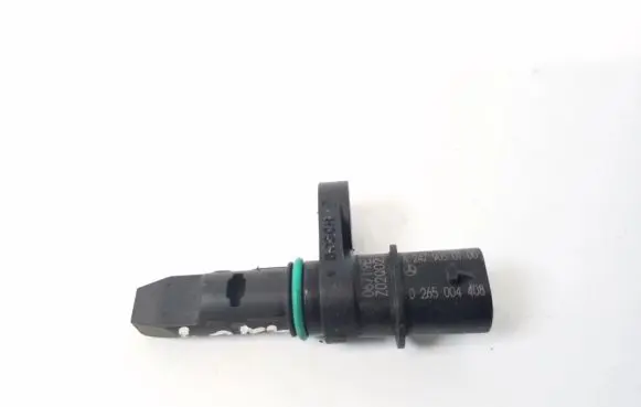 Mercedes-Benz CLA C118 X118 ABS rear brake sensor A2479050100