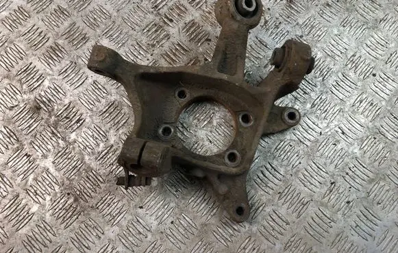 Subaru Legacy Rear wheel hub