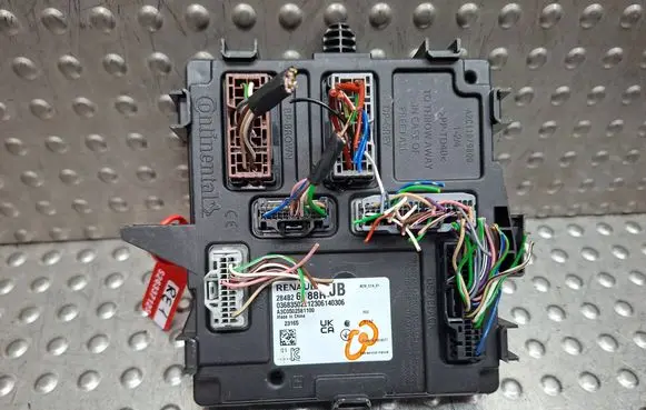 Renault Kangoo II Central body control module S26337125 284B26188R A3C0502581100