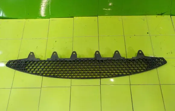 KIA Rio Front bumper lower grill PRZOD