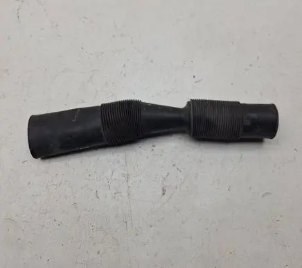Mercedes-Benz E W124 Brake vacuum hose/pipe 6010940382