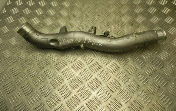Toyota Auris 150 Engine coolant pipe/hose MJ6 VD20216