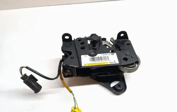 BMW 5 F10 F11 Engine bonnet/hood lock/catch 7458149