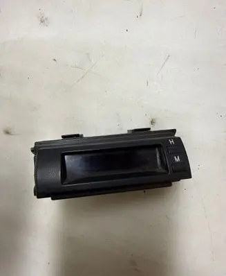 Toyota Prius (NHW20) Clock 8391047040 702273