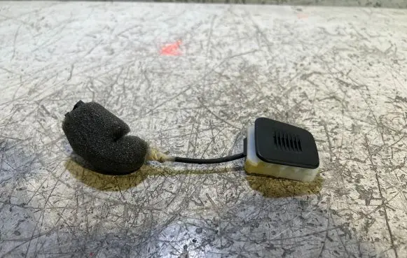 Dodge Challenger Microphone (bluetooth/phone) 6EP09DX9AA 47995B 1877