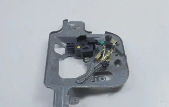 Chevrolet PT Cruiser Central locking motor L005100