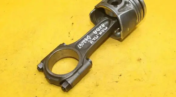 Ford Mondeo MK IV Piston with connecting rod 085190