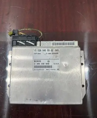 Mercedes-Benz E W210 ESP (stability system) control unit 0295455032 0265109458 DKC016001162