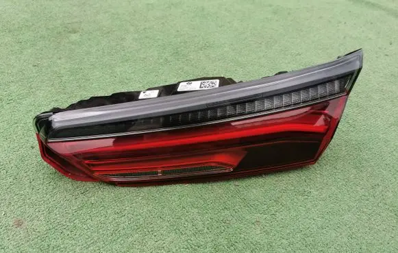 BMW 8 G14 Rear/tail lights H8744577813