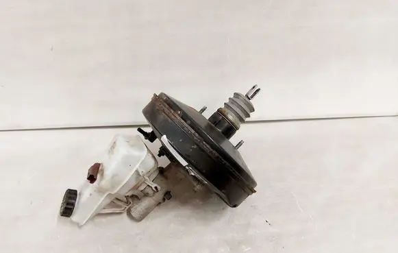 Citroen Jumpy Master brake cylinder 1400520780