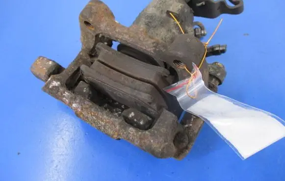 Skoda Octavia Mk2 (1Z) Rear brake caliper