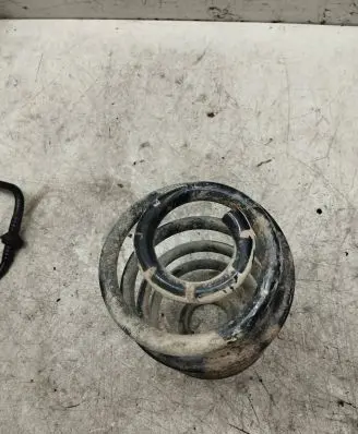 Skoda Octavia Mk2 (1Z) Rear coil spring