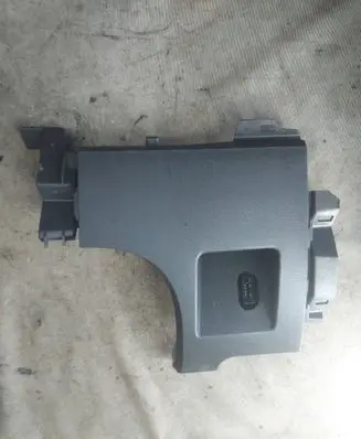 Ford Kuga I Dashboard lower bottom trim panel 3M51R04324 2830