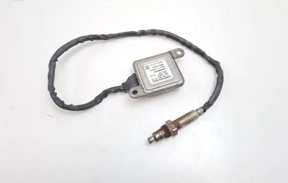 Mercedes-Benz Vito Viano W447 Lambda probe sensor A0009053503 5WK96682D