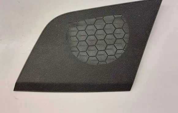 Side speaker trim/cover