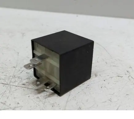 Audi A3 S3 8L Other relay 1008300003