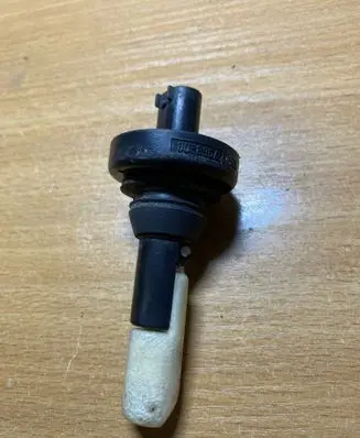 Mercedes-Benz C W203 Windshield washer fluid level sensor 2205400045 C2980