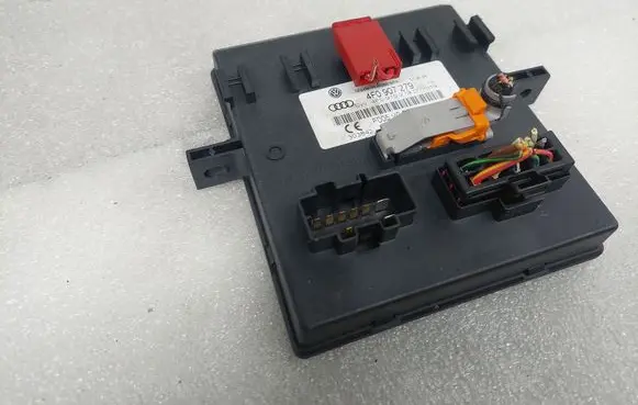 Audi A6 S6 C6 4F Comfort/convenience module 4F0907279 4F0910279D