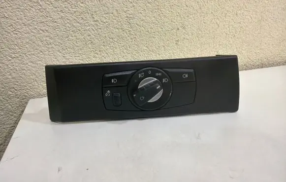 BMW 5 E60 E61 Light switch 6988565