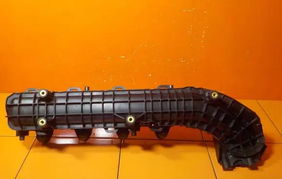 Opel Insignia A Intake manifold SSACY 1HT34
