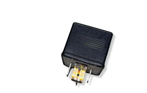 Audi 80 90 B3 Other relay 443951253S