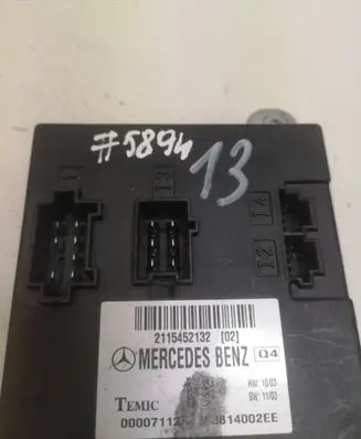 Mercedes-Benz CLS C219 Comfort/convenience module A2115452132