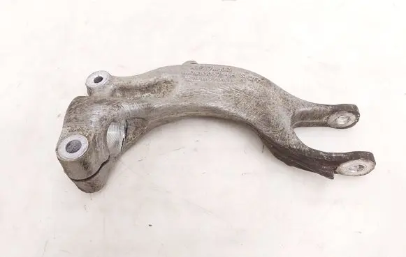 Audi A7 S7 4K8 Lower shock absorber bracket 4M0413037