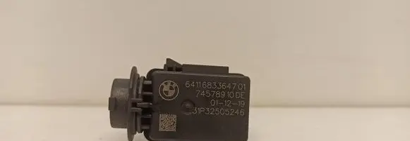 BMW 3 G20 G21 Outside/exterior temperature sensor 6833647