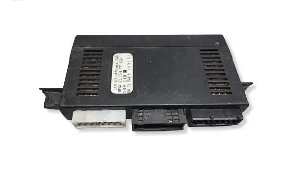 BMW 5 E39 Light module LCM 8377838