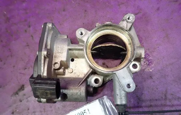 Opel Insignia A Throttle body valve 55564164