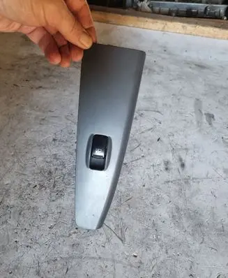 KIA Cerato Electric window control switch 935752F000