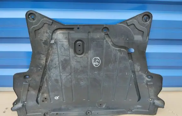 Nissan Qashqai Engine splash shield/under tray OSLONAQASHQAI10