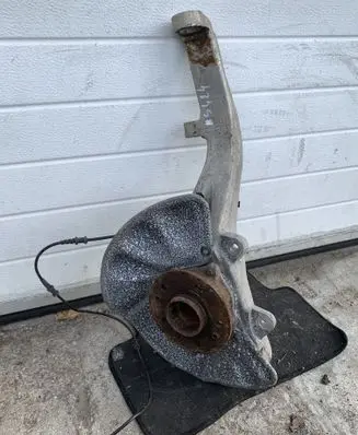 Mercedes-Benz GLE (W166 - C292) Front wheel hub 16609