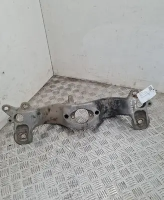 Audi A4 S4 B7 8E 8H Gearbox mounting bracket 8E0399263AL