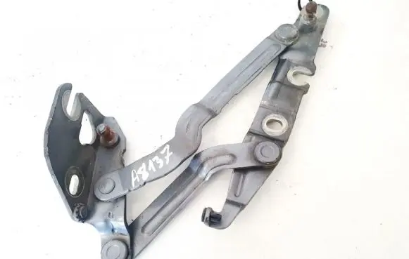 Audi A6 S6 C5 4B Tailgate/trunk/boot hinge 4b5827302