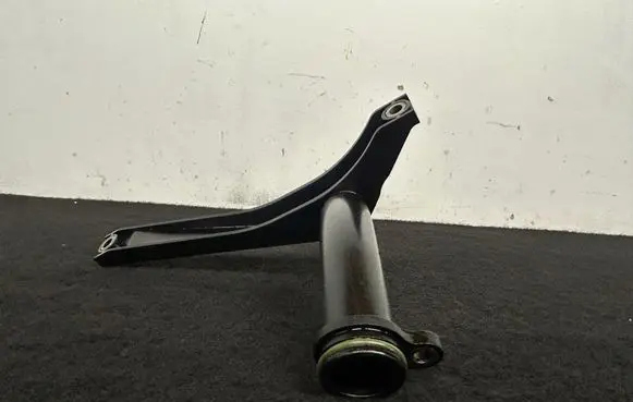 Mercedes-Benz ML W164 Oil sump strainer pipe A6421800751