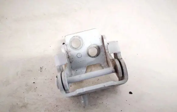 Citroen C3 Picasso Front door upper hinge