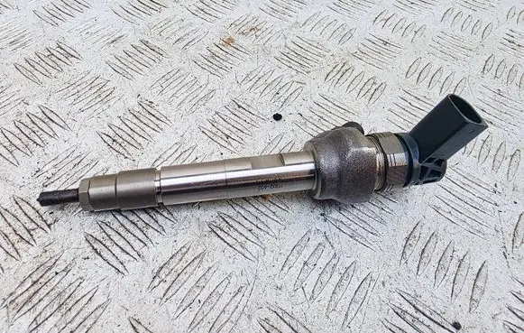 Mini Cooper Countryman R60 Fuel injector 8515060 0445110599